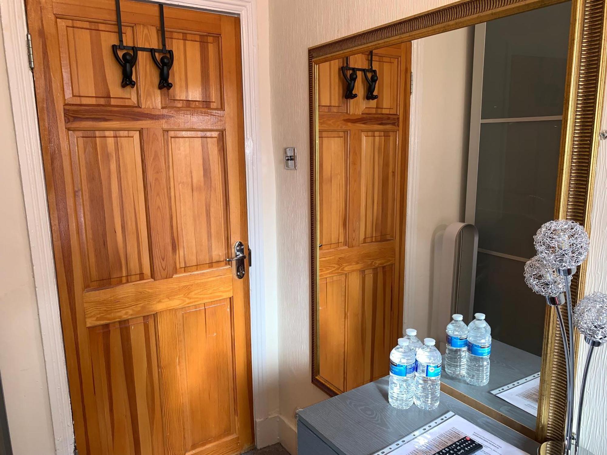 Superbly Furnished Apartment In Central London Kültér fotó